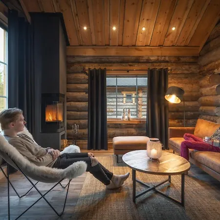 Hotel Wilderness Muotka & Igloos 4*