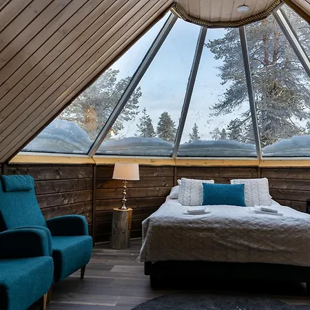 Wilderness Muotka & Igloos Hotel 4*