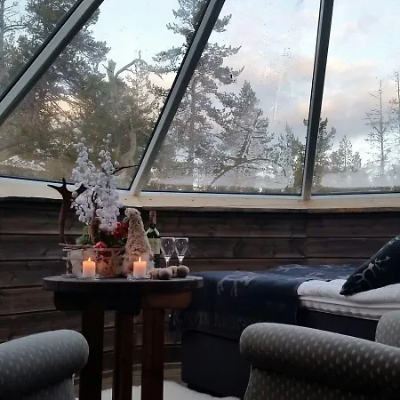 Wilderness Muotka & Igloos