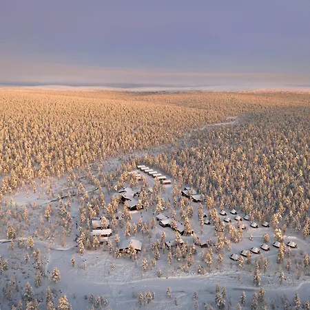 Wilderness Muotka & Igloos Hotel