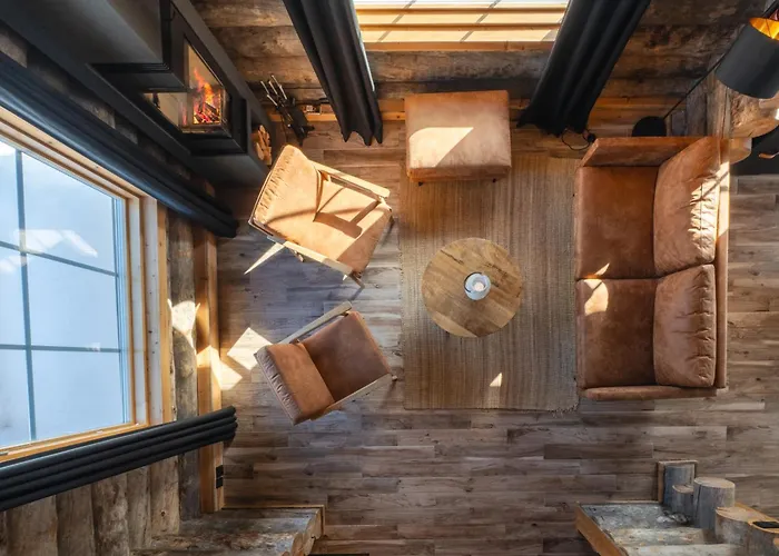 ホテル Wilderness Muotka & Igloos